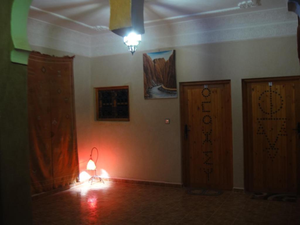 Maison D'Hotes Le Ciel Bleu Tinghir Buitenkant foto